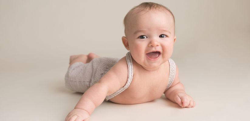 6 ամսական երեխայի զարգացման ցուցանիշները
