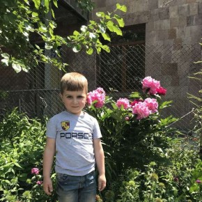 Լեվոն Մխոյան