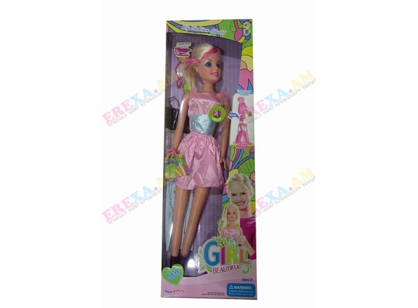 Տիկնիկ։ Գեղեցկուհի աղջիկ շորիկով Տիկնիկ։ Գեղեցկուհի աղջիկ շորիկով